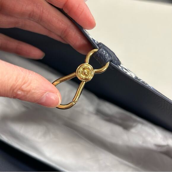 Ralph Lauren Floral Reversible Tote Purse Summer Navy Blue Floral + Wristlet NWT - Picture 5 of 8